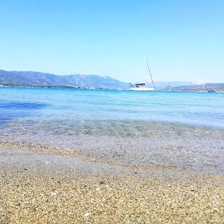 Summer Feel Suites Poros Town Exterior photo