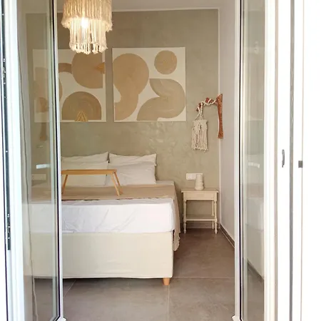 Summer Feel Suites Poros Town Exterior photo