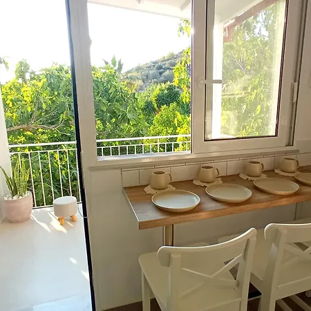 Summer Feel Suites Poros Town Exterior photo
